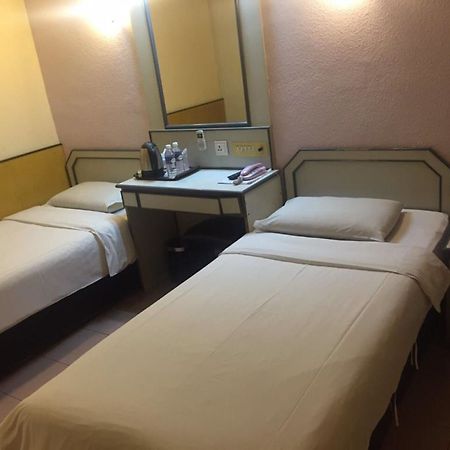 The Inn Hotel Kuala Terengganu Bagian luar foto