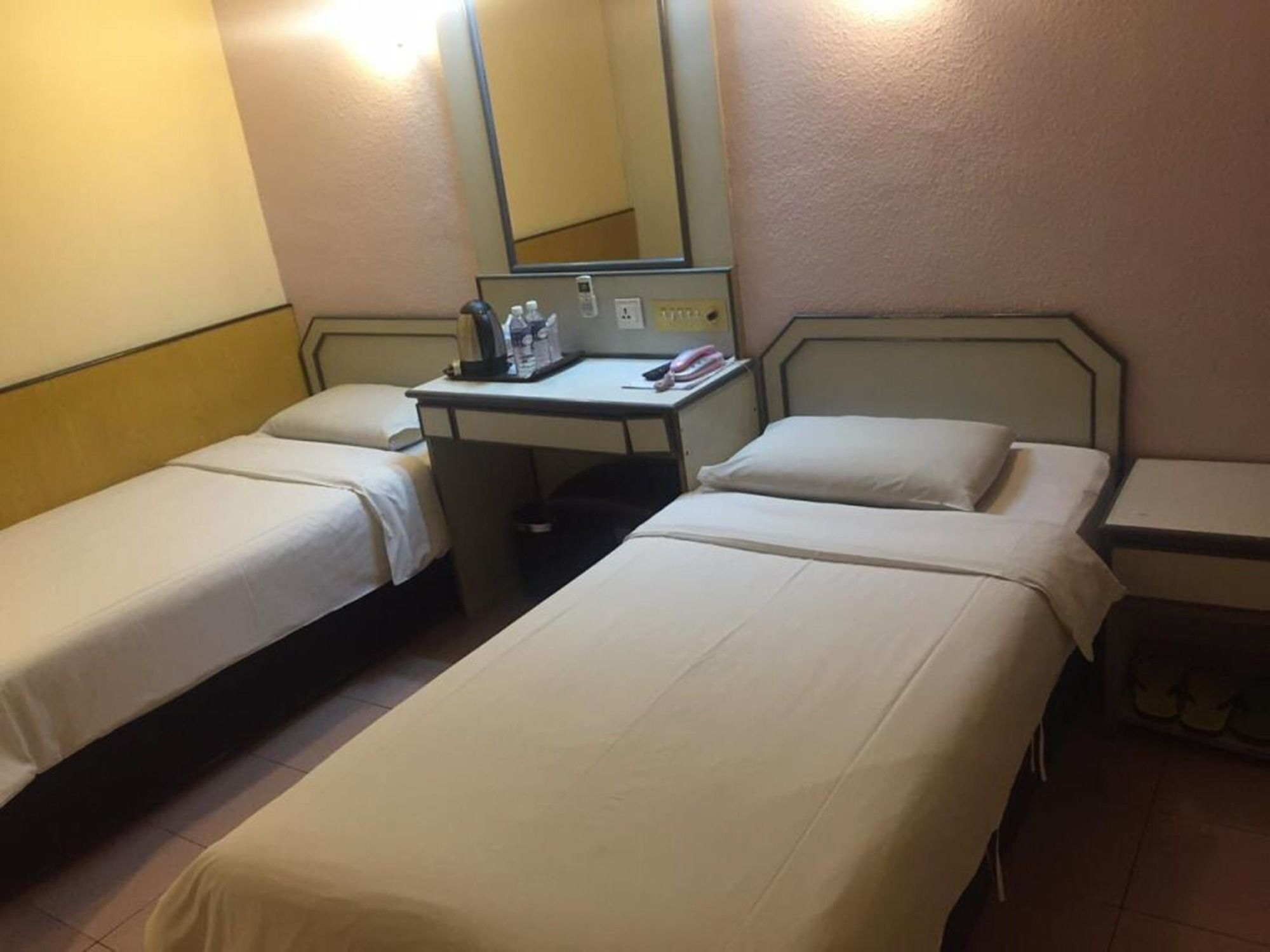 The Inn Hotel Kuala Terengganu Bagian luar foto